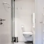 With Balcony And Full Kitchen Near Hotspot Апартаменты Тилбург