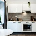 With Balcony And Full Kitchen Near Hotspot