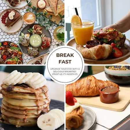 With Balcony And Full Kitchen Near Hotspot *