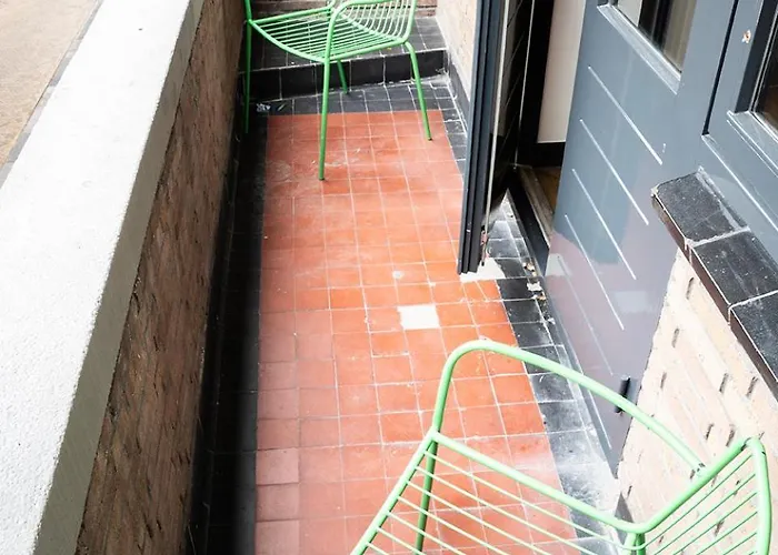 With Balcony And Full Kitchen Near Hotspot * ティルブルグ